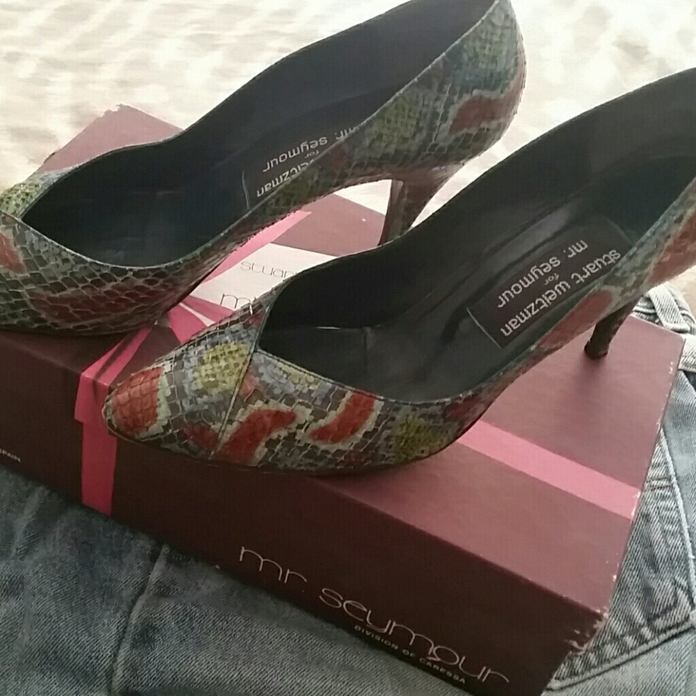 Vintage Stuart Weitzman Snake Print Pumps Box Incl - image 2